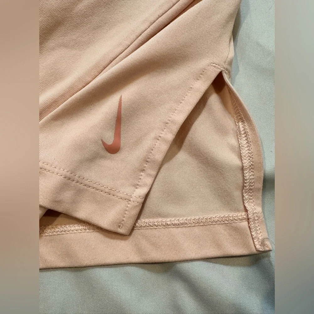 Nike women plus